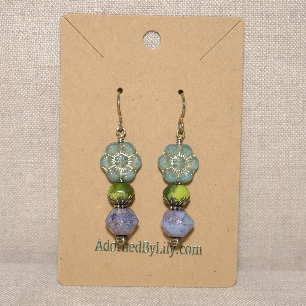 Handmade Hand Crafted Earrings Aqua Green & Lavender Czech Glass Flower … - Picture 2 of 4